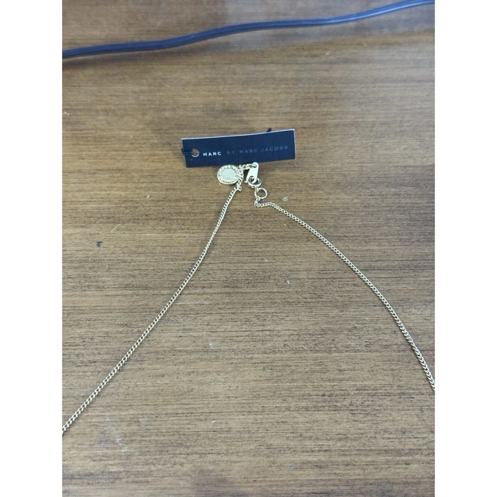 Marc Jacobs red ring‎ necklace